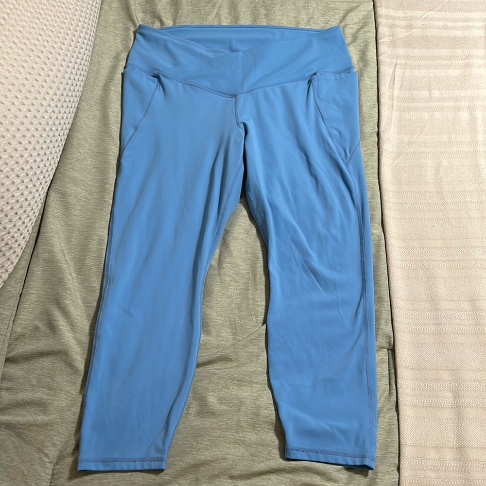 Fabletics Oasis High Waisted Leggings